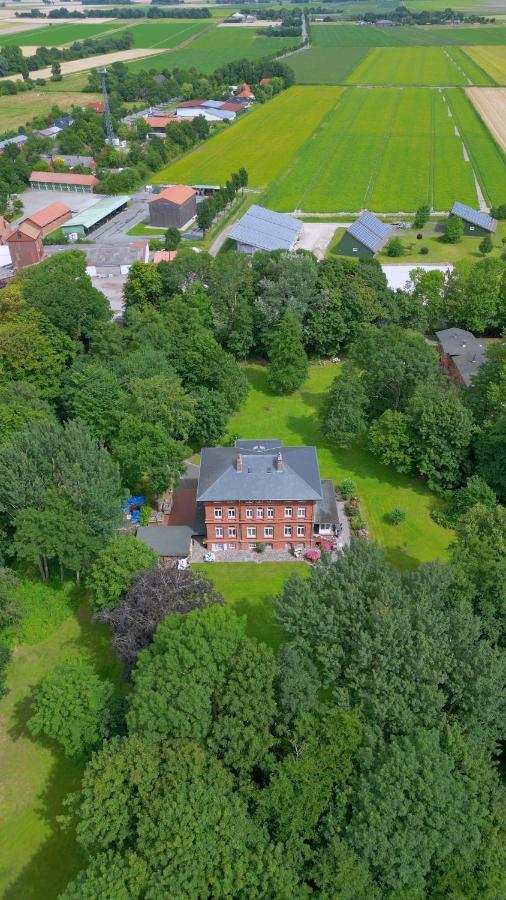 Haus Im Park Apartment Wesselburen Екстериор снимка