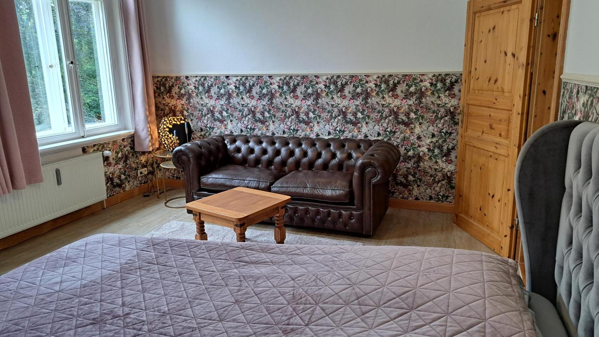 Haus Im Park Apartment Wesselburen Екстериор снимка