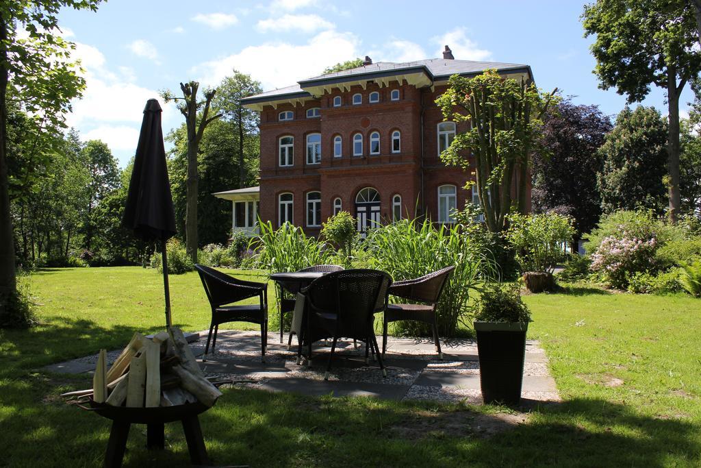 Haus Im Park Apartment Wesselburen Екстериор снимка